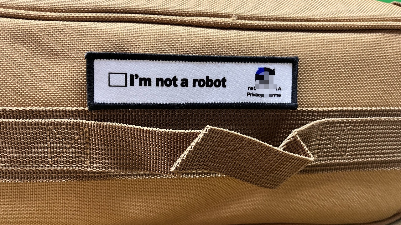 I'm Not A Robot Tactical Patch - Urban Backpack Tactical のレビューと価格